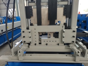 Hoàn toàn tự động <span class=keywords><strong>C</strong></span> <span class=keywords><strong>Z</strong></span> xà gồ sản xuất linecz xà gồ cuộn tạo thành máy - Product Image 4