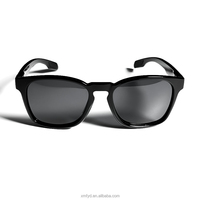 Lunettes de soleil unisexes noires Fuyuanda KB05-11 C1 de haute qualité, monture antidérapante tendance, protection UV400, verres personnalisables avec logo, en PC/plastique