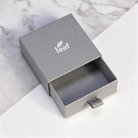 Boîte à bijoux de luxe haut de gamme personnalisée, type tiroir, petite, avec emplacements pour boucles d'oreilles, bagues et colliers