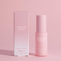 Le sérum à la vitamine C de marque privée avec glycérine et huile de graines de carthame améliore en profondeur la matité hydrate le sérum éclatant pour le visage