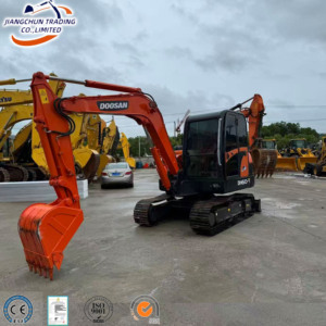 รถขุด Doosan DH60 มือสอง สภาพดี พร้อมใช้งาน ระบบไฮดรอลิกตอบสนองดีเยี่ยม เครื่องยนต์และมอเตอร์ทำงานราบรื่น 6 ตัน พร้อมรับงานระบายน้ำ - Product Image 1