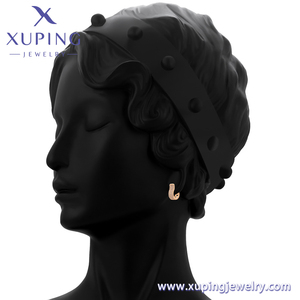 X000021080 XUPING fabbricazione all'ingrosso gioielli 18K placcato oro Huggie orecchini di cristallo alla moda Y2K orecchini festa - Product Image 3