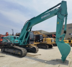 Excavatrice SK200-8 Kobelco d'occasion en excellente condition, excavatrice hydraulique d'origine japonaise sur chenilles Kobelco SK200-8 à vendre - Product Image 6