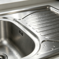 Évier de cuisine sous plan personnalisé en acier inoxydable SUS304, cuve unique avec égouttoir intégré