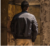 Ventes en gros de vestes d'hiver de haute qualité, style nouveau, design tendance, vente chaude, veste personnalisée pour hommes