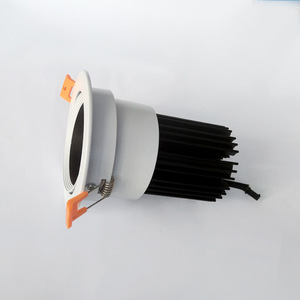 ไฟ LED เชิงพาณิชย์ โคมไฟเพดานแบบฝัง อะลูมิเนียมสีดำ 4100K แสงขาวธรรมชาติ AC 220V อายุการใช้งาน 50000 ชั่วโมง CRI 90 IP20 ปรับความสว่างได้ - Product Image 4