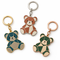 Porte-clés en métal durable avec breloque ours en peluche colorée personnalisée, logo sur mesure, vente en gros directe d'usine, cadeau, fabricant OEM ODM
