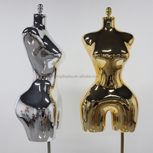 Maniquí de Mujer con Cuerpo Curvilíneo, Busto Grande, Talla Grande, Cadera Ancha, Estilo Brasileño, Dorado y Plateado, Tipo Espejo - Product Image 5
