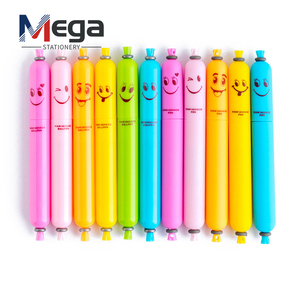 Bolígrafos de plástico con forma de <span class=keywords><strong>salchicha</strong></span> de jamón de expresión bonita y divertida al por mayor de papelería MEGA para niños, regalo inspirado en dibujos animados - Product Image 2