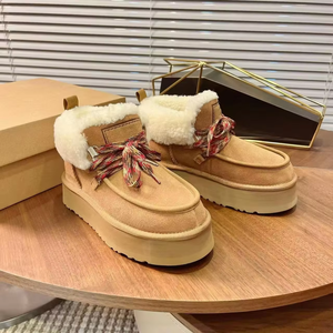 Botas de Nieve Planas Clásicas de Lujo para Mujer, Estilo Invierno-Primavera, Suela Gruesa, para Uso en Interiores y como Pantuflas para Parejas - Product Image 1