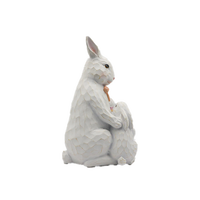 Statue de famille de lapins de Pâques sculptée en résine, figurine mère et bébé avec panier d'œufs de Pâques, approvisionnement en gros B2B