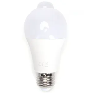 Lampadina LED A60 E27 12W con sensore a infrarossi - risparmia energia e migliora la sicurezza con illuminazione automatica e controllata. - Product Image 1