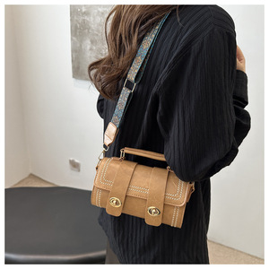 Nouvel arrivage de sac à main élégant rétro à la mode pour femmes sac à bandoulière à fermoir et fermoir pour dames et femmes - Product Image 2