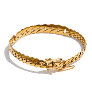 สร้อยข้อมือแบบ Cuban Link สแตนเลสสตีลชุบทอง <span class=keywords><strong>18K</strong></span> PVD รุ่น JINYOU 5659 ทนทาน สำหรับผู้ชายและผู้หญิง - Product Image 1