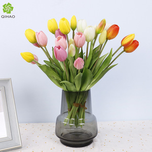 Bouquet de fleurs artificielles en PU souple, 5 têtes, pour la décoration de la maison, du salon, du bureau, utilisation printanière, haute qualité, durable - Product Image 5