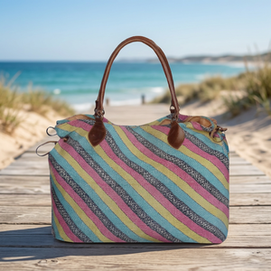 กระเป๋าชายหาด Kantha ลายดอกไม้ออกแบบโดยดีไซเนอร์ - Product Image 4