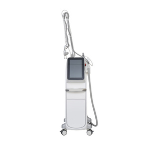 Machine à laser fractionné CO2 2 en 1, laser Q-Switched, resurfaçage de la peau, élimination des tatouages, élimination des taches pigmentaires, élimination des cicatrices, élimination des vergetures - Product Image 3