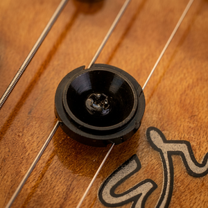 K39BB Guitarra Eléctrica Vintage Negro Circular Cuerda Retenedor Hecho en Corea Guitarra Piezas y Accesorios - Product Image 3