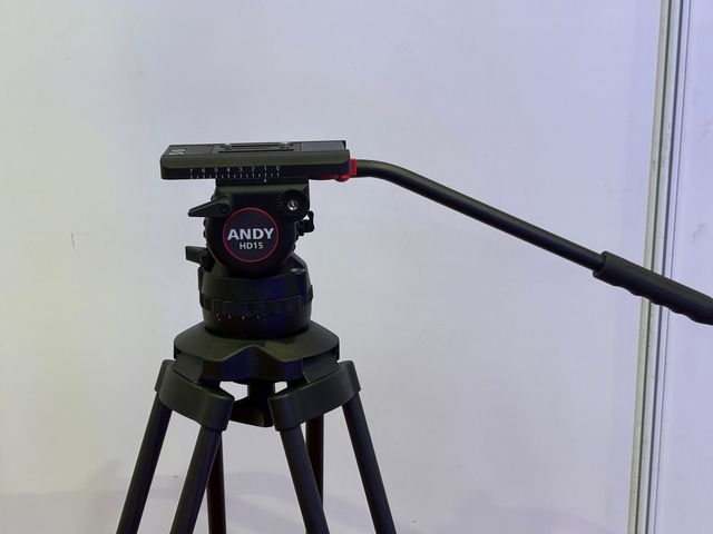 Broadcast Professional Camera Tripod ANDY HD 15  Fluid Head with 18 kg Load Capacity, 100mm Bowl.