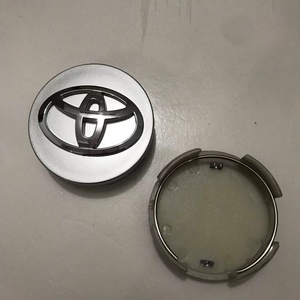 Para <span class=keywords><strong>Toyota</strong></span> Corolla <span class=keywords><strong>RAV4</strong></span> Camry, Tapa de Cubo de <span class=keywords><strong>Rueda</strong></span> de 62mm, Tapa Central de <span class=keywords><strong>Rueda</strong></span> de 57mm para Camry Yaris Ruizhi Corolla - Product Image 4