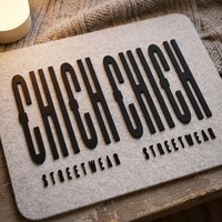 Écussons en caoutchouc PVC souple écologique avec logo 3D gaufré personnalisé, étiquettes cousues imprimées en héliogravure lavables, couleur personnalisée pour vêtements et jeans