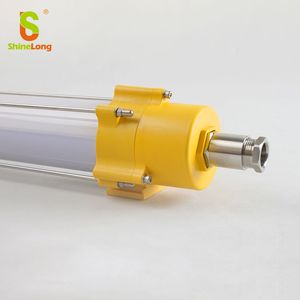 Luz LED a prueba de explosiones IP66 IK10, iluminación industrial para ubicaciones peligrosas, certificada ATEX - Product Image 1