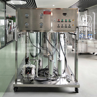 Machine de fabrication de parfums LIENM avec filtration par congélation Machine à mélanger les parfums Équipement de mélange de parfums en acier inoxydable