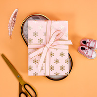 Feuille de papier d'emballage cadeau en feuille métallique de luxe avec hexagramme de coeur de trèfle à quatre feuilles imprimé