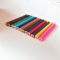 Crayons de couleur courts, 12 couleurs, avec boîte en forme de chat mignon, non toxiques, pour enfants, dessin et fournitures artistiques