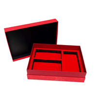 Boîtes cadeaux en carton de luxe personnalisées avec revêtement UV rouge, avec couvercle, logo estampé à chaud avec traitement de surface texturé