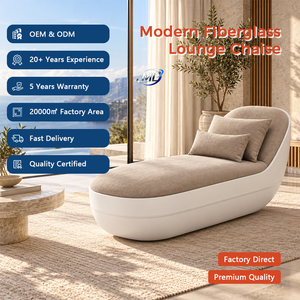 Chaise longue d'extérieur moderne en fibre de verre, rembourrée, pour bord de piscine, avec coussin - Product Image 2