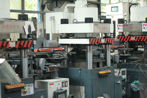 Plaquettes de frein SDCX PN1853 04465-02350 DB2388 04465-0D100 F542 D1060-6VA9A pour Toyota Etios Liva - Product Image 6