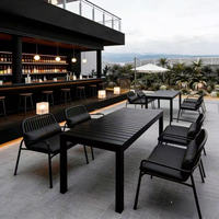 Ensemble de meubles de patio en corde tressée et aluminium pour l'extérieur, table et chaises en WPC pour café, bar, hôtel, grill et terrasse