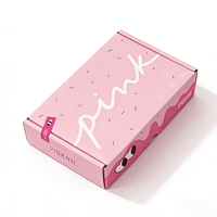 Boîte en carton ondulé personnalisée avec yeux de dessin animé, emballage en carton rose ludique à motif goutte d'eau pour solutions d'expédition de marques de snacks