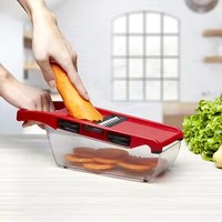 Hete Verkoop 6-In-1 Multifunctionele Plastic Keuken Groentesnijder Fruithakmolen Met Verstelbare Container En Handmatige Dunschiller