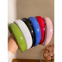 Serre-tête uni à large bord en cuir fait main pour femme, nouvelle collection 2025, accessoire d'été haut de gamme pour sublimer le visage