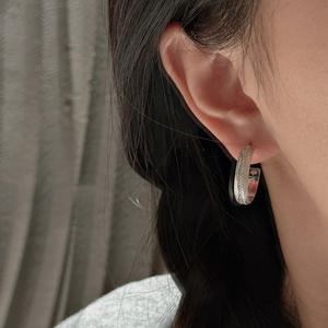 Wenchi S925 Pure Silver Vintage Niche Design French Elegant Micro Inlaid Zircon C-Shaped <b>Earrings</b> Brushed Curved Fine <b>Cuff</b> China - Product Image 3