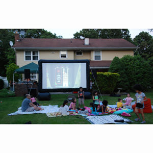 Écran de projection gonflable Ceyu avec cadre pneumatique noir, pieds de support arrière et panneau blanc pour soirées cinéma en plein air - Product Image 5