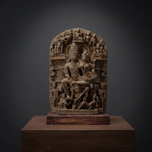Sculpture de temple indien représentant le dieu Shiva bénissant Ravana - Product Image 2