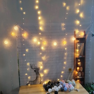 Lanterne de boule de coton colorée de guirlande lumineuse de décoration d'intérieur de Noël de LED romantique avec l'estimation IP44 pour l'atmosphère de chambre à coucher - Product Image 2