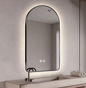 Miroir de salle de bain LED à cadre noir arqué, miroir de vanité intelligent avec affichage de l'heure et commande tactile, étanche IP44 - Product Image 3