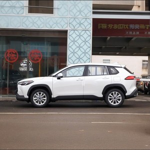 Véhicule d'occasion <span class=keywords><strong>Toyota</strong></span> <span class=keywords><strong>Corolla</strong></span> <span class=keywords><strong>Cross</strong></span> <span class=keywords><strong>2022</strong></span> 2.0L Ultimate Edition Essence <span class=keywords><strong>SUV</strong></span> Compact, très demandé en Chine - Product Image 2