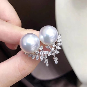 Orecchini a Perno Geometrici Simili a Perle per Donne, Eleganti Orecchini Scintillanti per Uso Quotidiano e Feste, Gioielli alla Moda - Product Image 4