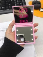 Mini miroir de maquillage portable à double face, compact, pliable, avec lumière LED noire, mignon et pratique