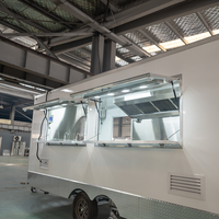 Cuisine mobile Pizza Piaggio pour la restauration rapide, entièrement équipée, en acier inoxydable, en aluminium, résistante à la rouille, isolée, intégrée