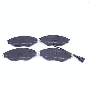 ผ้าเบรกสำหรับ Audi VW A3 8V GOLF 7 PASSAT TIGUAN ด้านหน้า 8V0 698 151C - Product Image 2