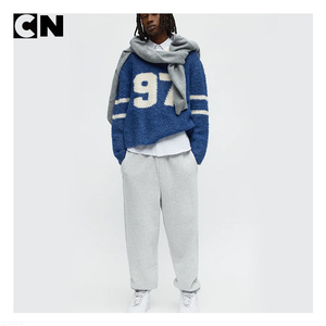 Pull en maille moelleux à col en V, logo personnalisé, fabrication de pulls certifiés GRS, laine et polyester, pour homme, équipe gagnante - Product Image 3