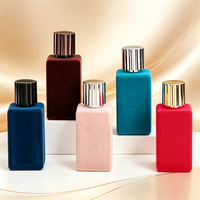En stock – Flacons de parfum carrés vides en verre floqué de 100 ml avec pulvérisateur à pompe et couvercle pour emballage cosmétique, sérigraphiés