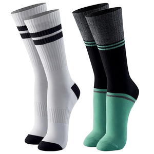 Calcetines de Pilates Personalizados Antideslizantes de Punto con Logotipo Personalizado, Calcetines de Yoga para Mujer con Agarre, Mezcla de Algodón, Deportivos, Venta al Por Mayor Directa de Fábrica - Product Image 1