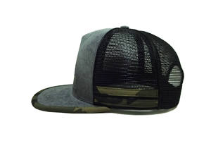 Gorra Trucker de Malla Snapback Personalizada de 6 Paneles con Visera Estampada, Gris, con Bordado 2D de 5 Paneles y Ribete de Camuflaje - Product Image 5